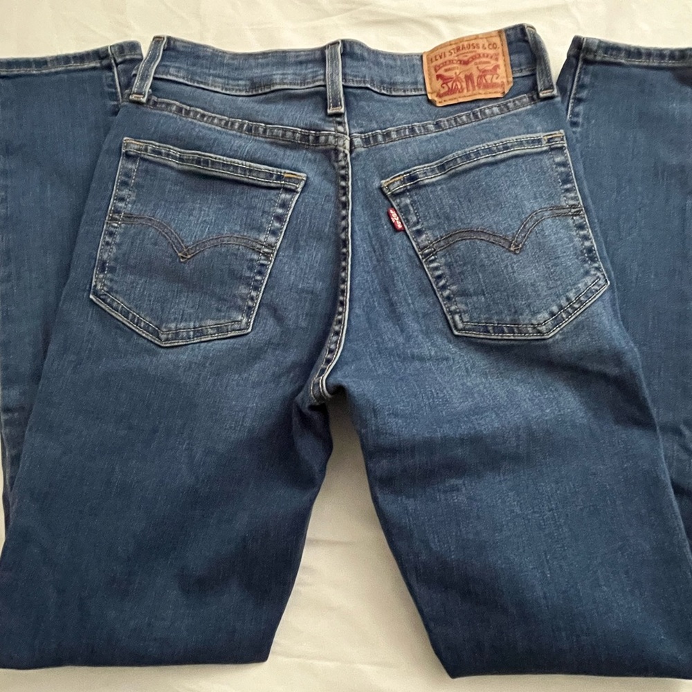 ✨Levi’s 721 High Rise Skinny W26 x L28✨